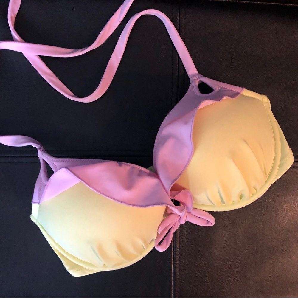 Victoria’s Secret push-up bikini top